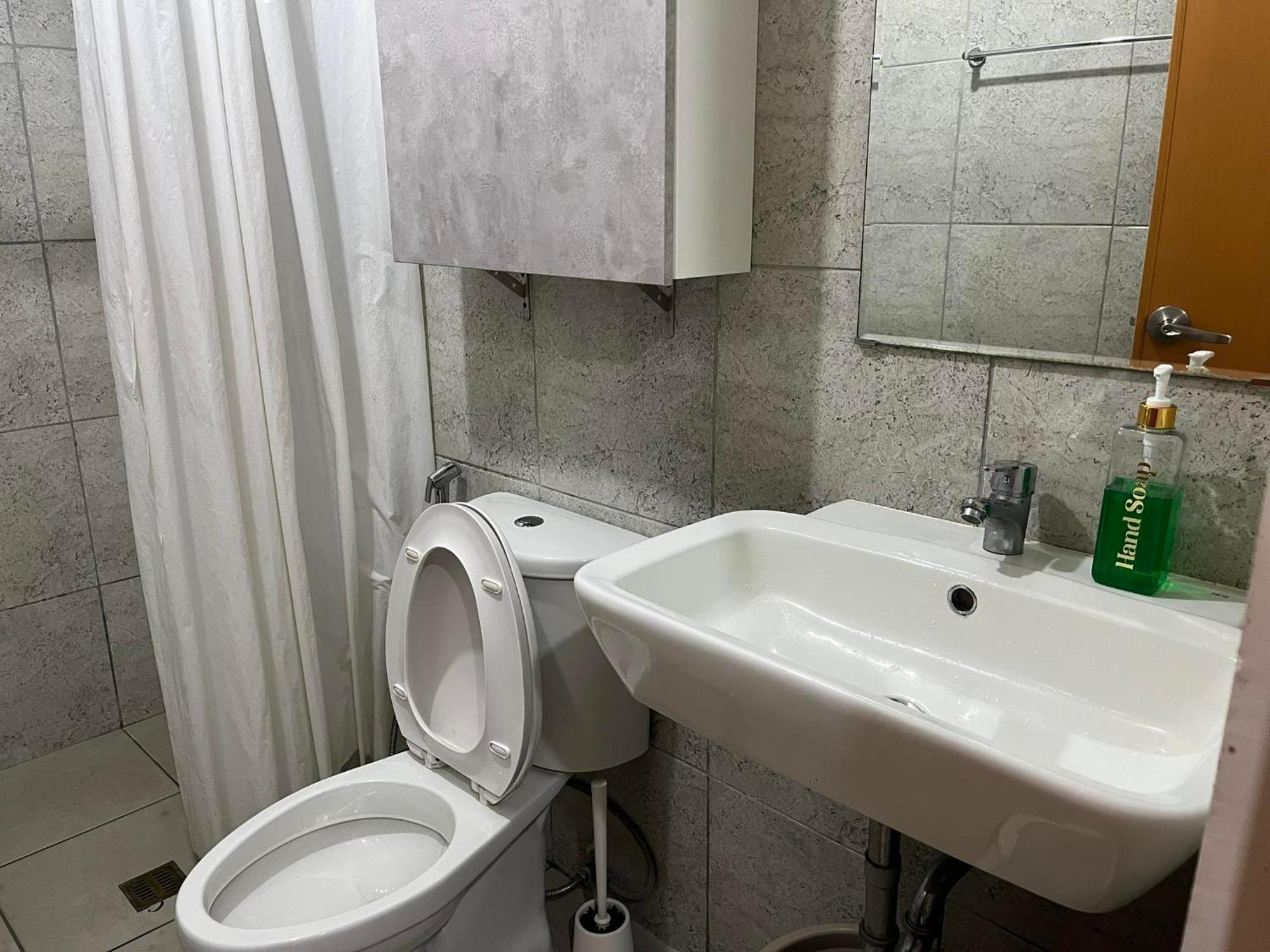 Ama Tower Residences, 8Th Flr, Near Dmw And Sm Megamall Mandaluyong Exterior foto